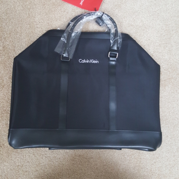 Calvon klein mens 100% nylon duffle bag new w tag - Picture 1 of 6